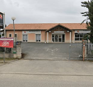 `photo de l'établissement de ${name}`
