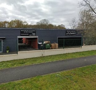 `photo de l'établissement de ${name}`