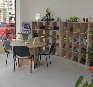 `photo de l'établissement de ${name}`