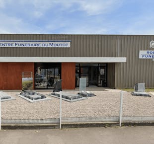 `photo de l'établissement de ${name}`