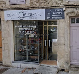 `photo de l'établissement de ${name}`