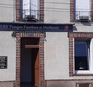 `photo de l'établissement de ${name}`