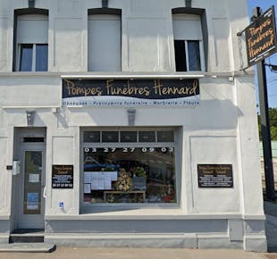 `photo de l'établissement de ${name}`