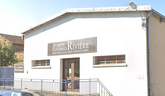 Photographie Pompes Funèbres Rivière de Matour