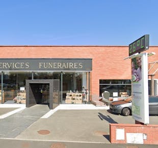 `photo de l'établissement de ${name}`
