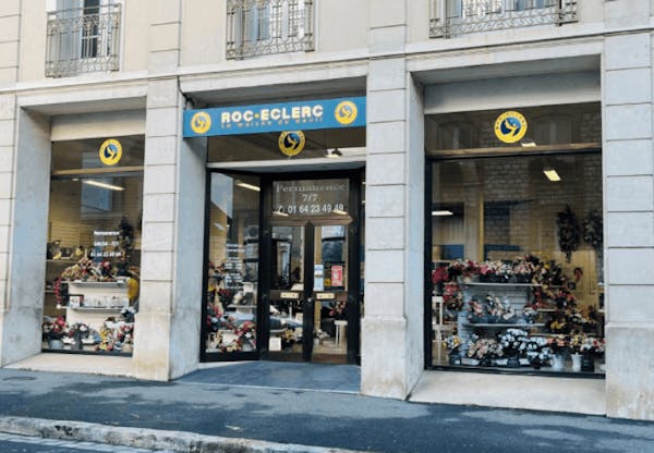 Photographie de la Pompes Funèbres Roc-Eclerc de Fontainebleau