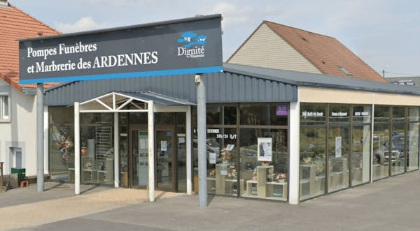 Photographie Pompes Funèbres et Marbrerie des Ardennes Charleville-Mézières