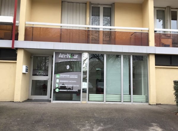 Photographie de Pompes funèbres musulmanes An-nour de Metz