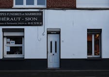 Devanture de Pompes Funèbres Héraut-Sion Noyelles-Godault