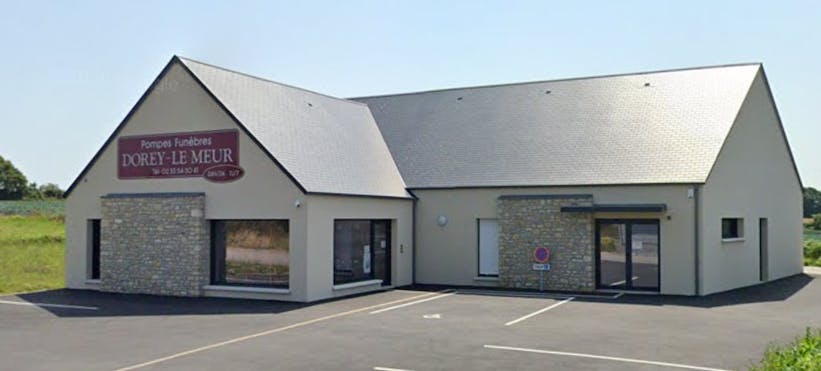 Photographie de la Pompes Funèbres Dorey-Le Meur de la ville de Saint-Pierre-Église