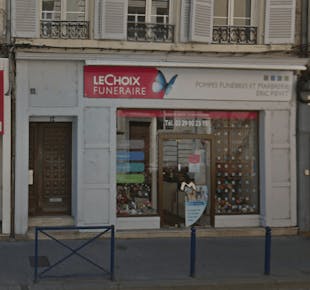`photo de l'établissement de ${name}`