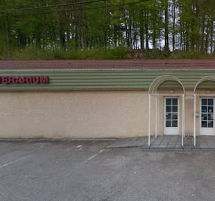 `photo de l'établissement de ${name}`