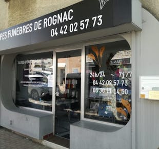 `photo de l'établissement de ${name}`