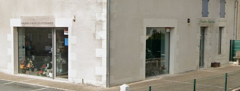 Photographie de la Pompes Funèbres et Marbrerie Bremand Pouzet de Courçon
