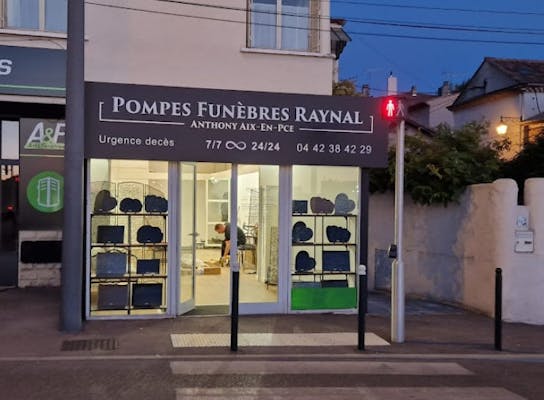 Photographie de la Pompes Funèbres Raynal Anthony d'Aix-en-Provence
