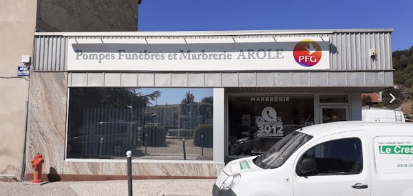 Photographie de la Pompes Funèbres et Marbrerie Arole - PFG de Crest

