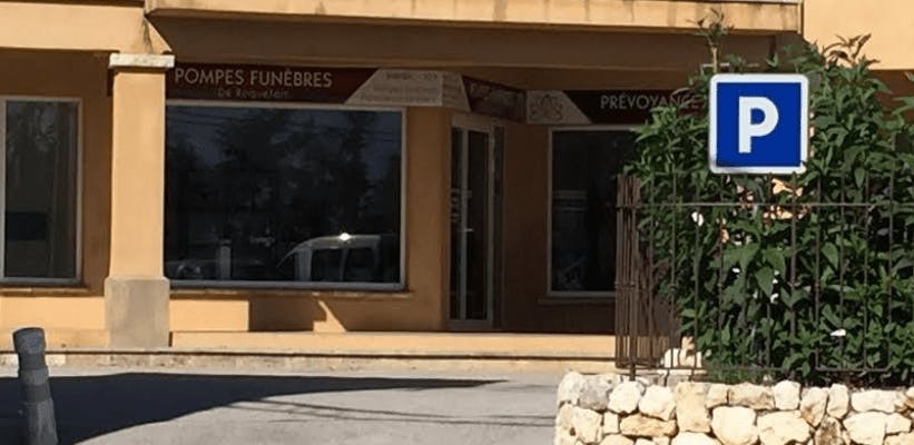 Photographie de la Pompes Funèbres de Roquefort