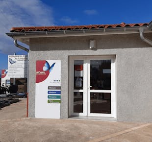 `photo de l'établissement de ${name}`