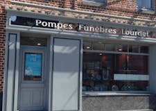 Devanture de Pompes Funèbres Lourdel