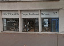 Devanture de Pompes Funèbres et Marbrerie Roger Marin