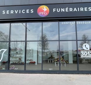 `photo de l'établissement de ${name}`