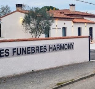 `photo de l'établissement de ${name}`