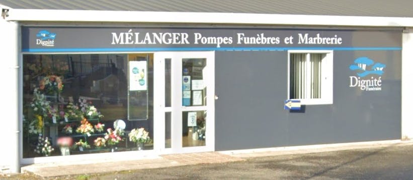 Photographie Pompes Funèbres et Marbrerie Mélanger de  La Lande-Patry