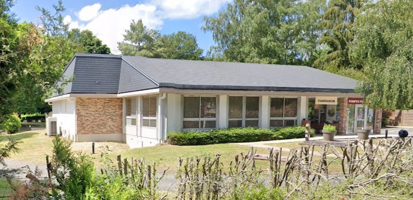 Photographie funérarium de Pompes Funèbres et Marbrerie PLM - PFG de Dourdan