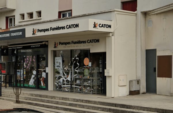 Photographie de Pompes Funèbres Caton de Saint-Jean-de-la-Ruelle