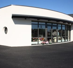 `photo de l'établissement de ${name}`