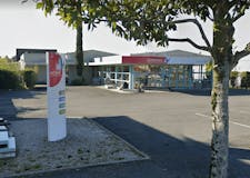 Devanture de Pompes Funèbres Vasquez