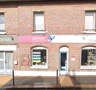 `photo de l'établissement de ${name}`