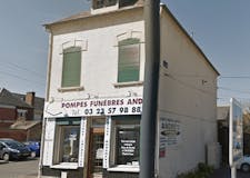 Devanture de Pompes Funèbres André