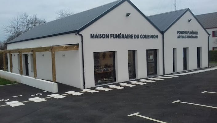 Photographie de Pompes Funèbres du Couesnon de Sens-de-Bretagne