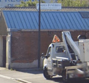 `photo de l'établissement de ${name}`