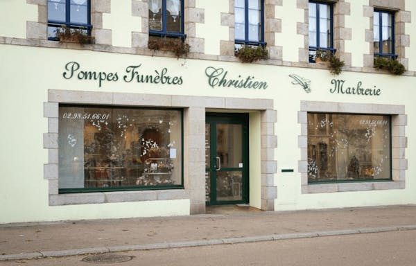 Photographie de la Pompes Funèbres Marbrerie Christien Fouesnant