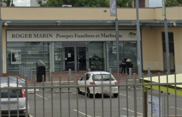 Photographie de la Pompes Funèbres et Marbrerie Roger Marin de Corbeil-Essonnes