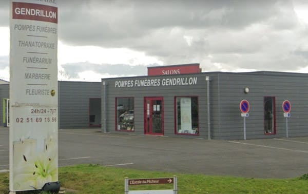 Photographie de La Gendrillon Funéraire - La Maison des Obsèques de Fontenay-le-Comte

