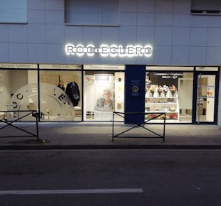`photo de l'établissement de ${name}`