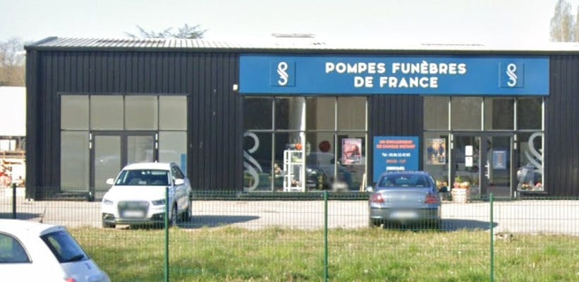 Photographie  Pompes Funèbres de France Auxerre d'Auxerre
