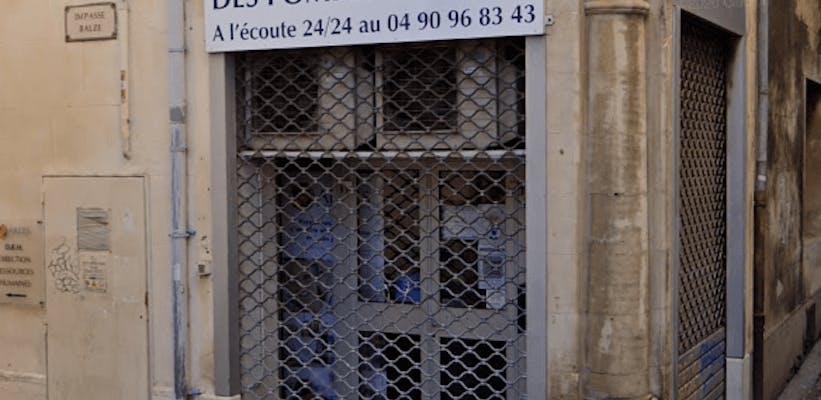 Photographie Pompes Funèbres de la ville d'Arles