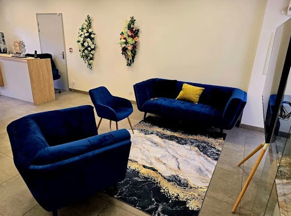 Photographie de la Pompes Funèbres et Marbrerie Maison Polizzi de Saint-Martin-de-Crau