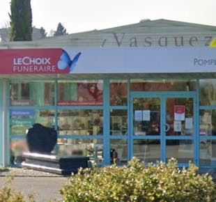 `photo de l'établissement de ${name}`