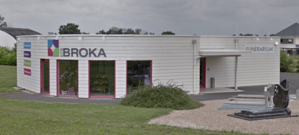 Photographie Pompes Funèbres et Marbrerie Broka de Bonneval