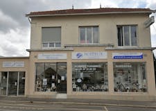 Devanture de Pompes Funèbres Marbrerie BOITEUX