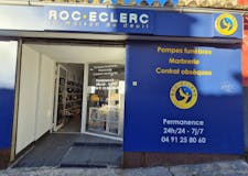 Devanture de Pompes Funèbres Roc-Eclerc