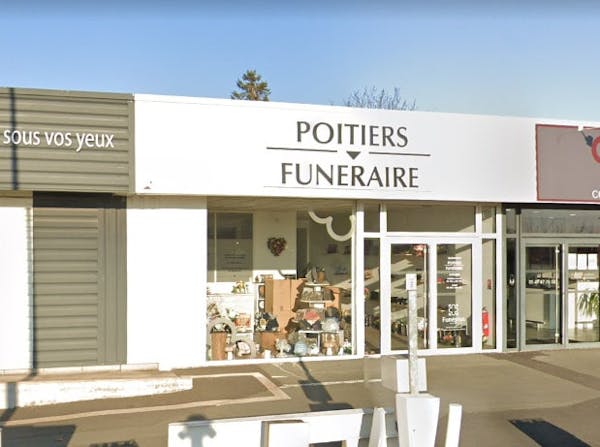 Photographie de Poitiers Funéraire