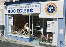 Devanture de Pompes Funèbres Roc-Eclerc