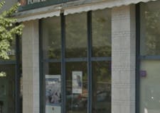 Devanture de Pompes Funèbres Générales