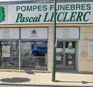 `photo de l'établissement de ${name}`